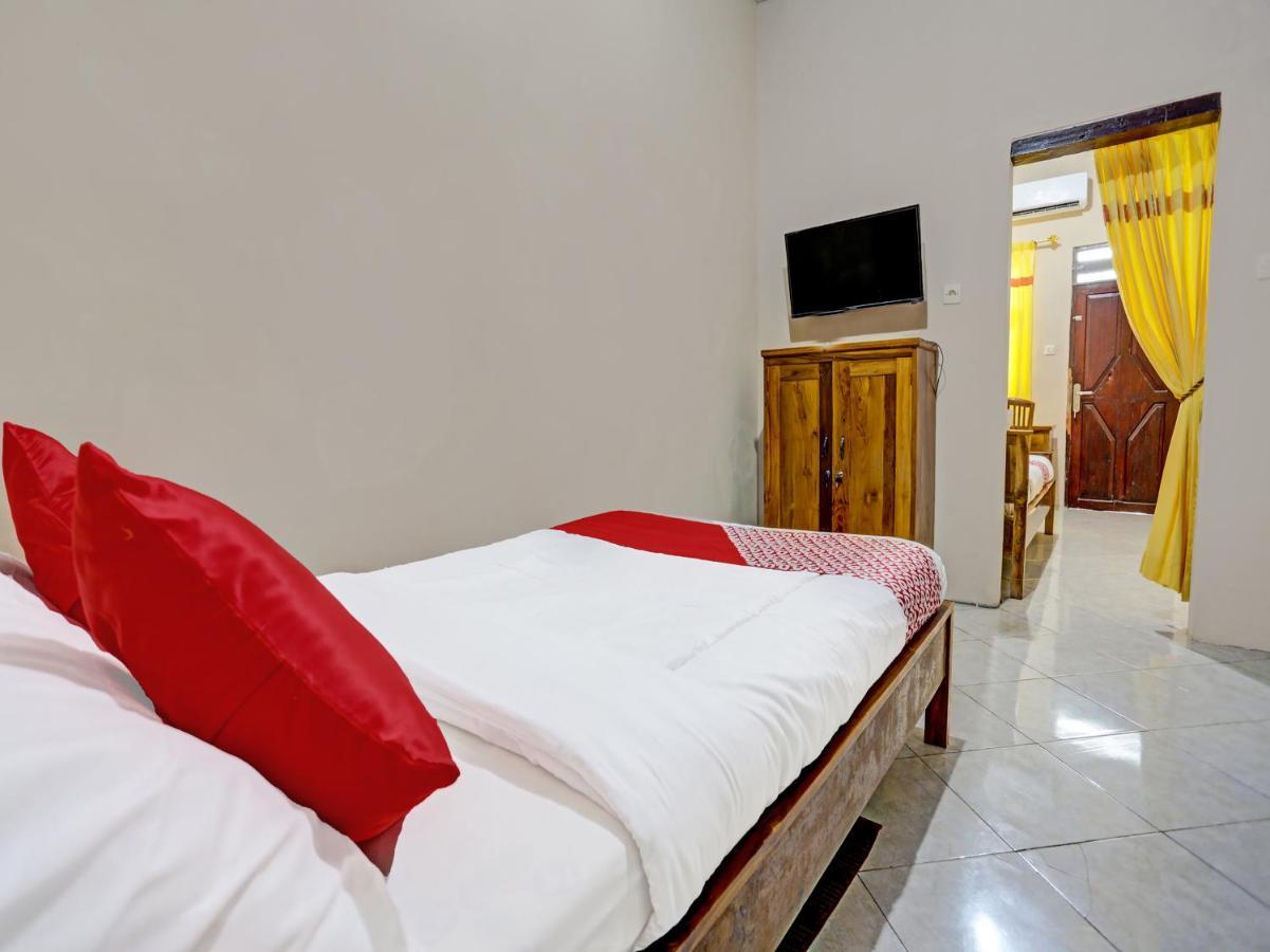 Oyo 91261 Cita Suraya Homestay Banyuwangi  Exterior foto
